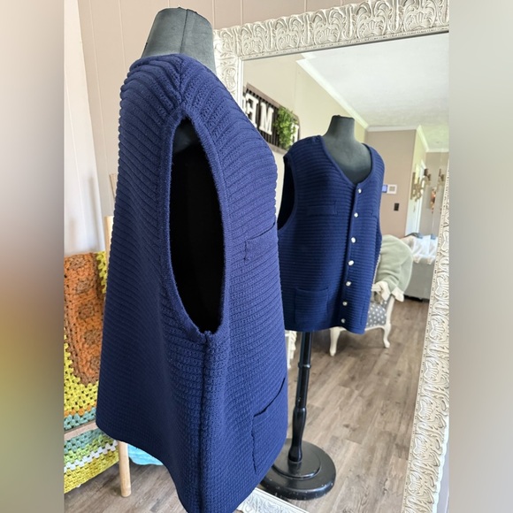 Joie • Texture Wide Ribbed Sweater Vest - Picture 10 of 11